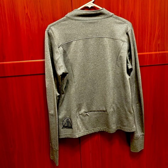 San FranPsycho zip up w/thumb holes in size Large - Picture 6 of 6